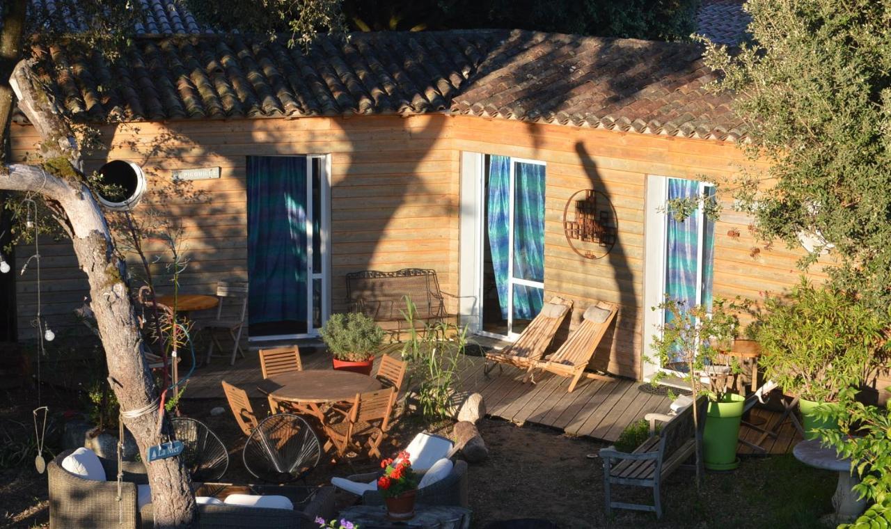 Bed and Breakfast Les Chenes Bleus Sainte-Marie-de-Ré Esterno foto