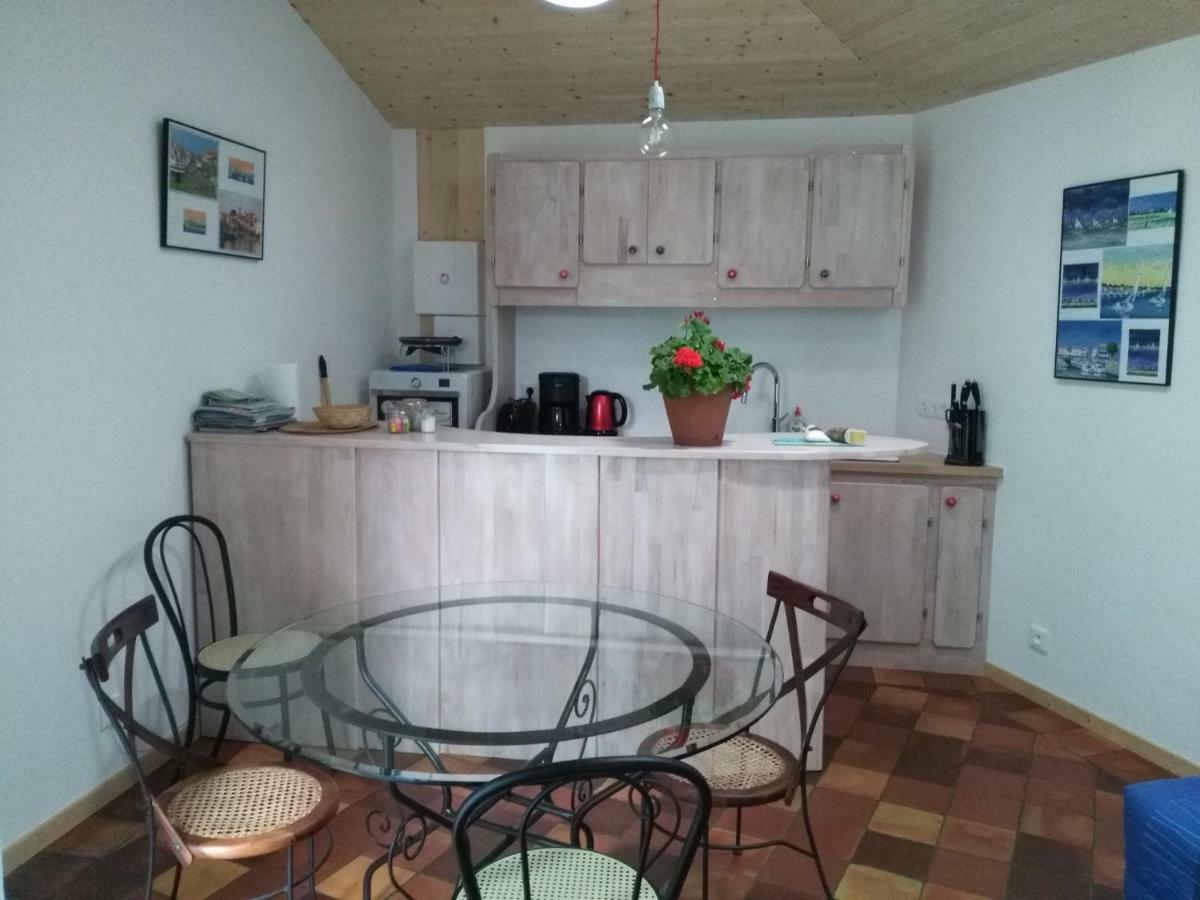 Bed and Breakfast Les Chenes Bleus Sainte-Marie-de-Ré Esterno foto