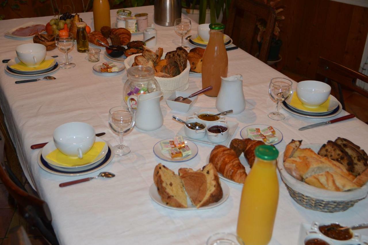 Bed and Breakfast Les Chenes Bleus Sainte-Marie-de-Ré Esterno foto