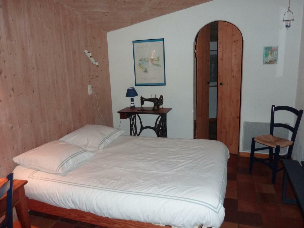 Bed and Breakfast Les Chenes Bleus Sainte-Marie-de-Ré Esterno foto